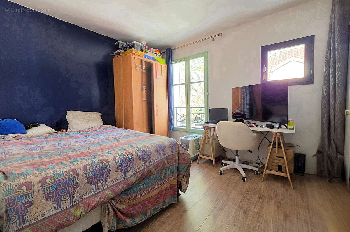 Maison à BAILLY-ROMAINVILLIERS