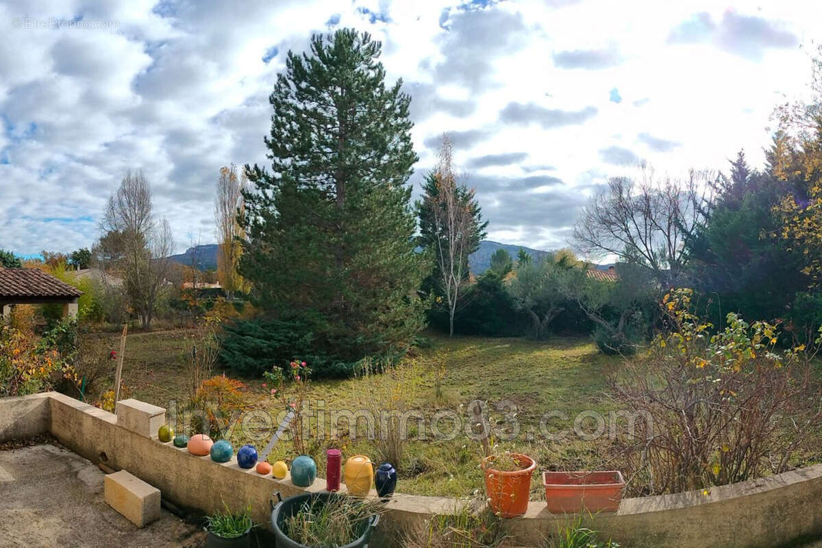 Maison à NANS-LES-PINS