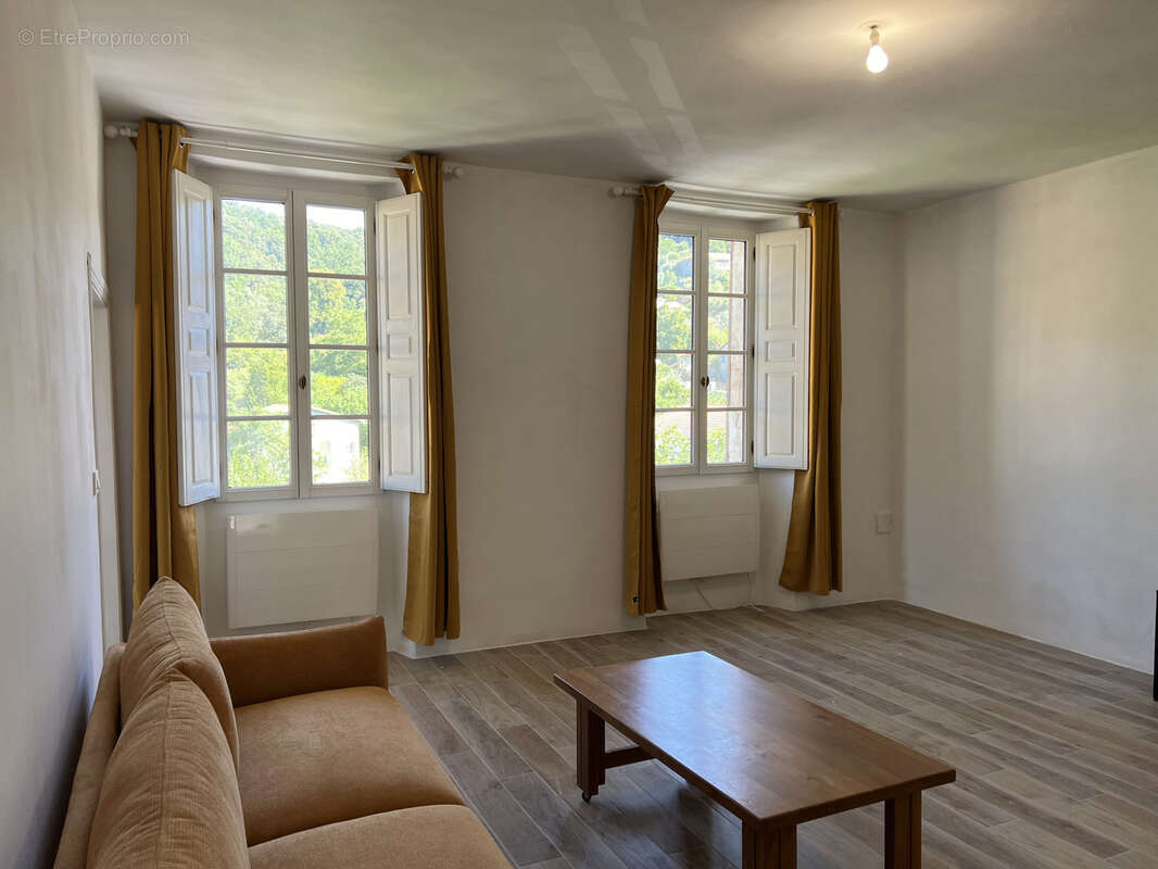 Appartement T3 74m2 centre village - photo 6