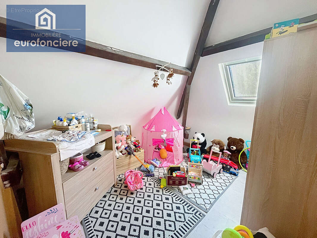 Maison à SAINTE-SAVINE