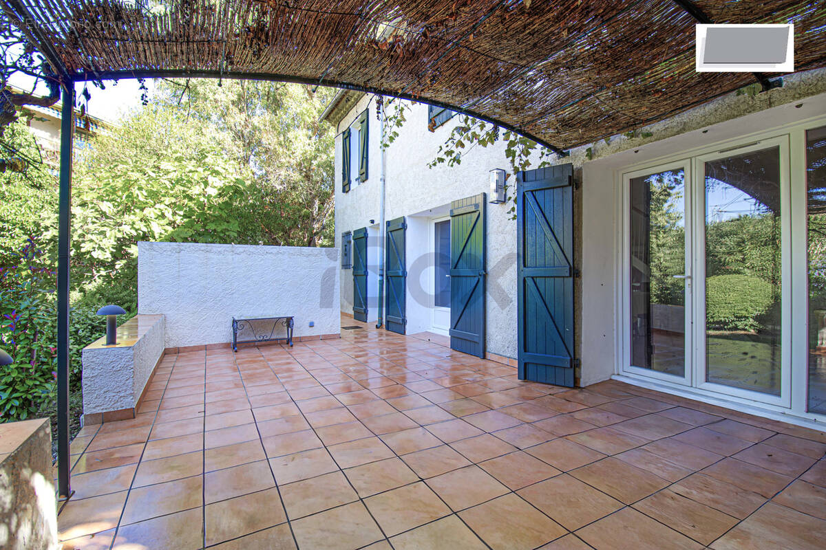 Maison à SAINT-MANDRIER-SUR-MER