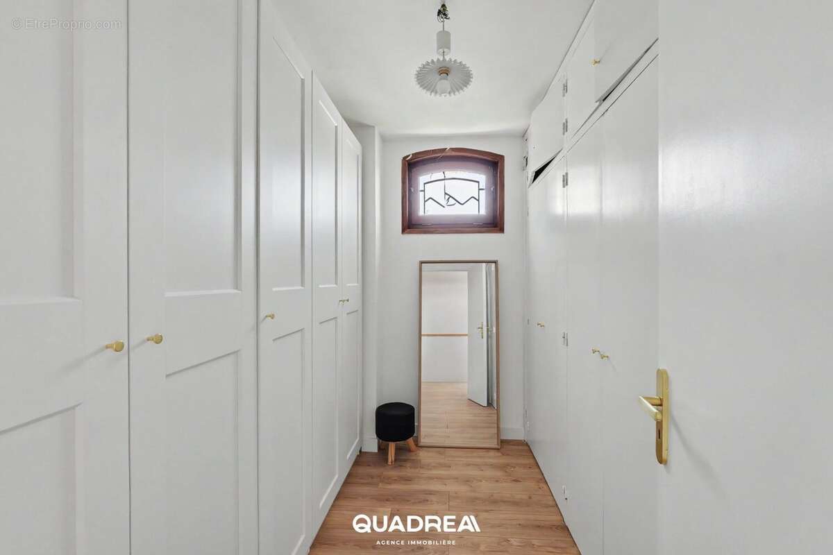 Maison à GRATENTOUR