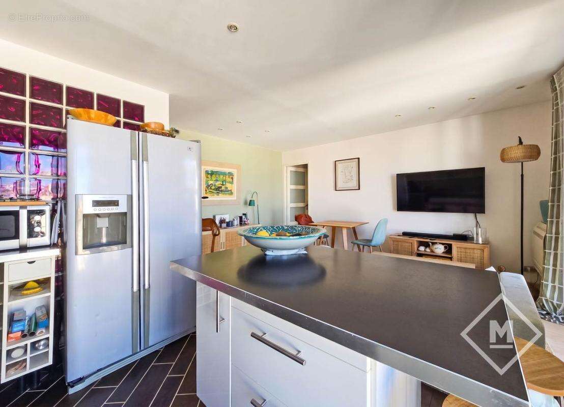 Appartement à MARSEILLE-7E