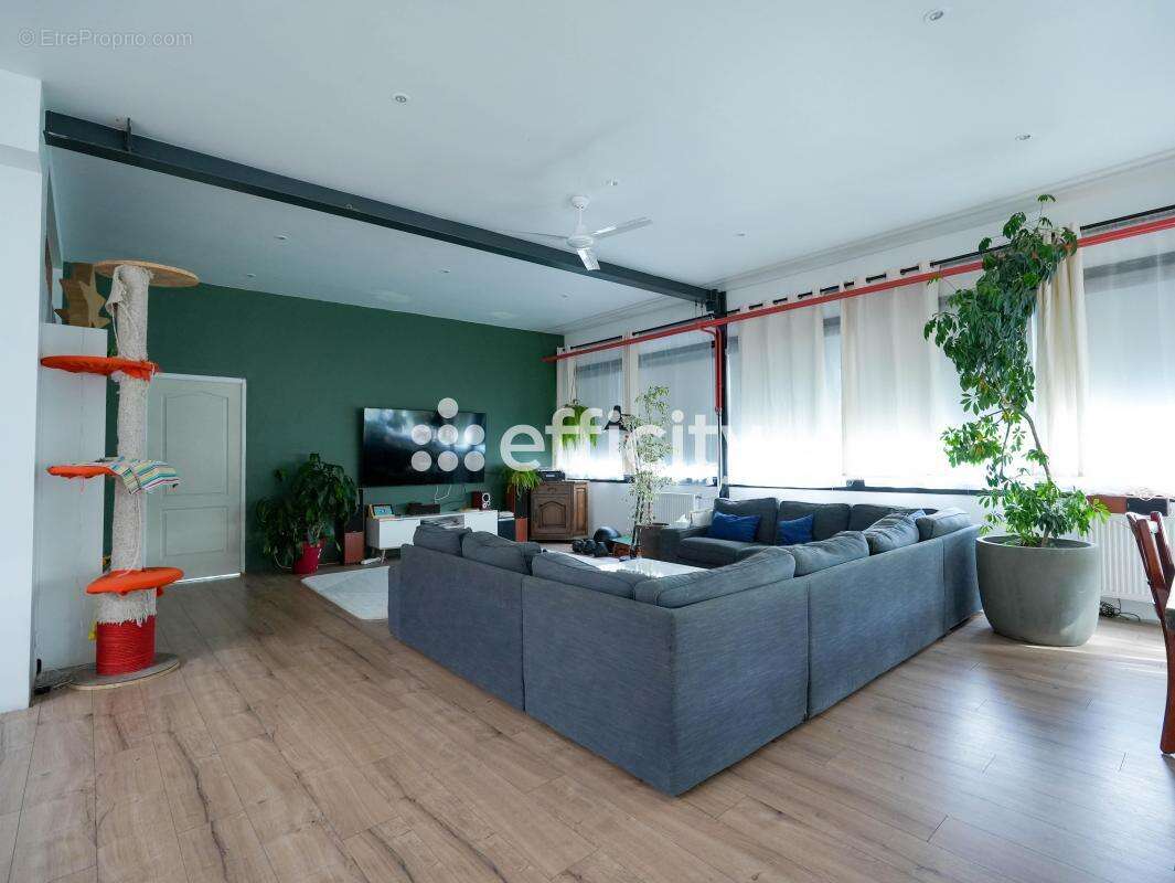 Maison à SAINT-CYR-EN-VAL