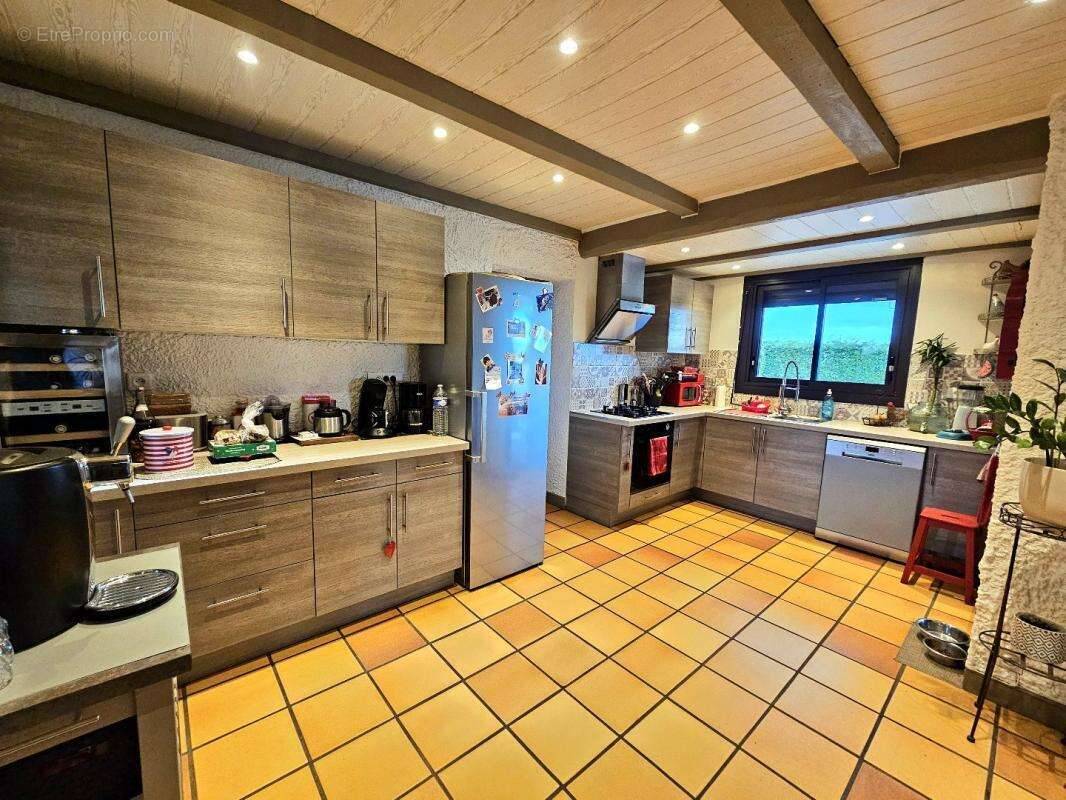 Maison à BARAQUEVILLE