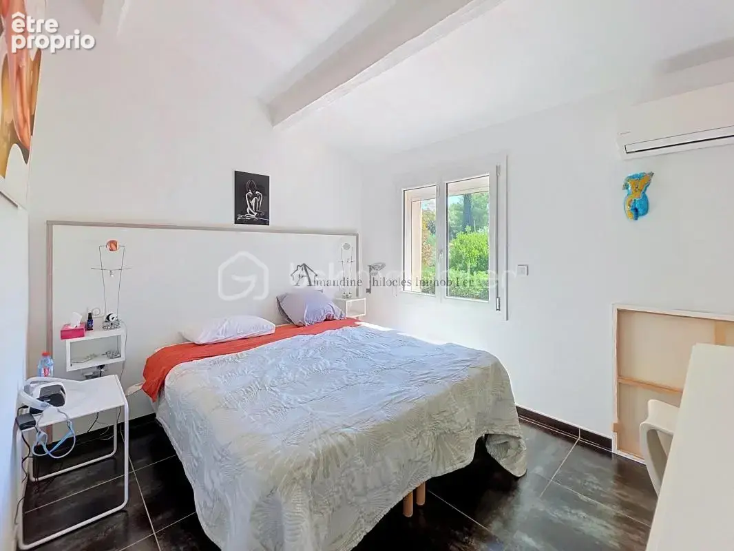 Maison de caractère dans un quartier prisé - photo 9