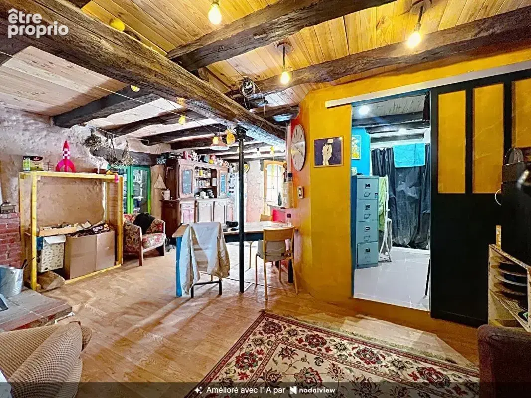 Maison à VELLEXON-QUEUTREY-ET-VAUDEY