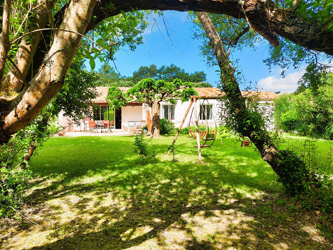 Maison à LE GRAND-VILLAGE-PLAGE