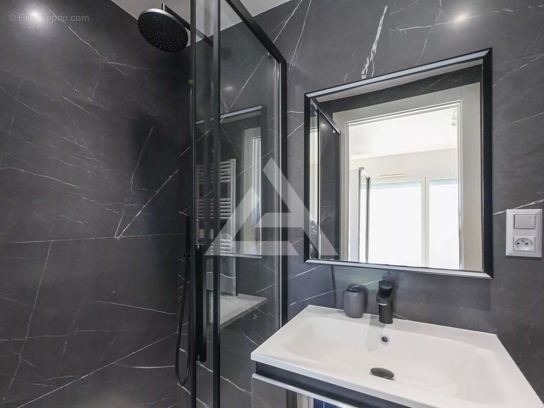 Appartement à CAP-D'AIL