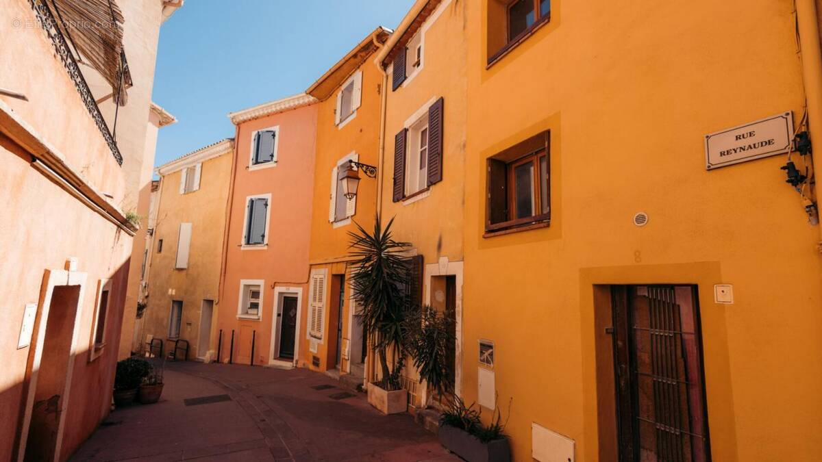 Appartement à FREJUS