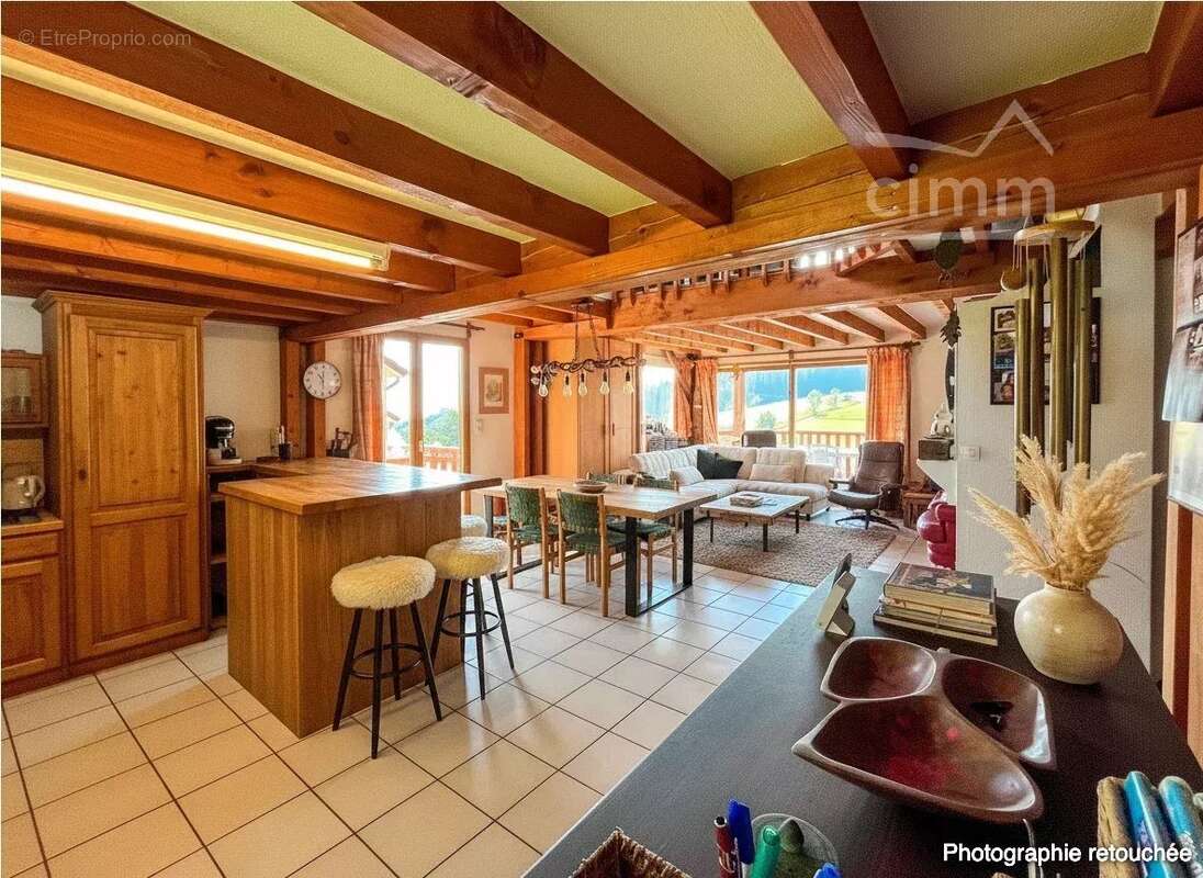 Maison individuelle rénovée en 1995 - Très belle Vue sur Belledonne - Au Calme - 8 chambres - Grand sous-sol - photo 25