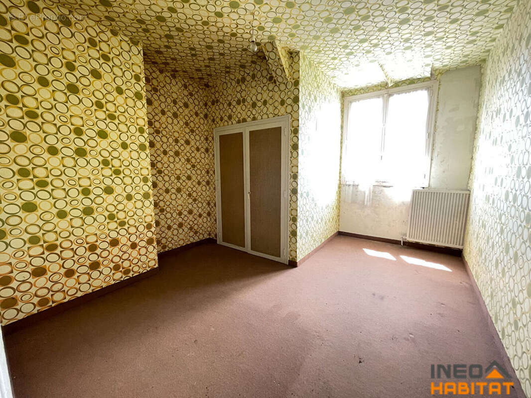 Maison à LA MEZIERE