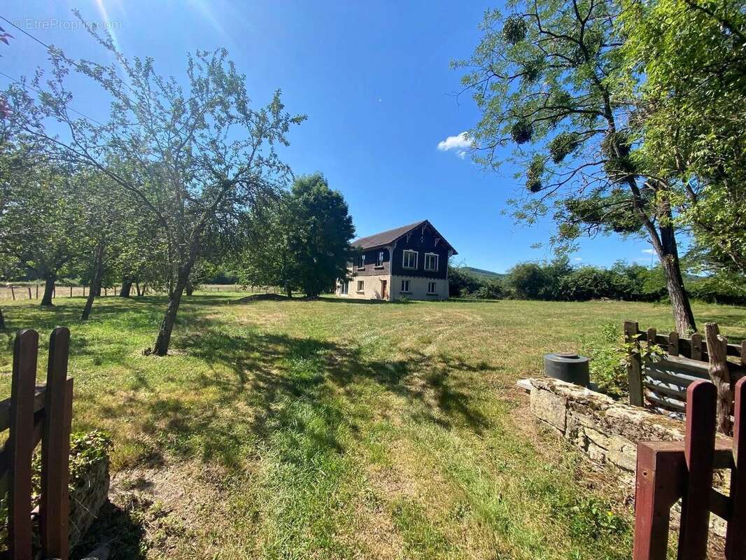 Exclusif, en Bourgogne: Maison rénovée à 10 minutes d'Autun - photo 22