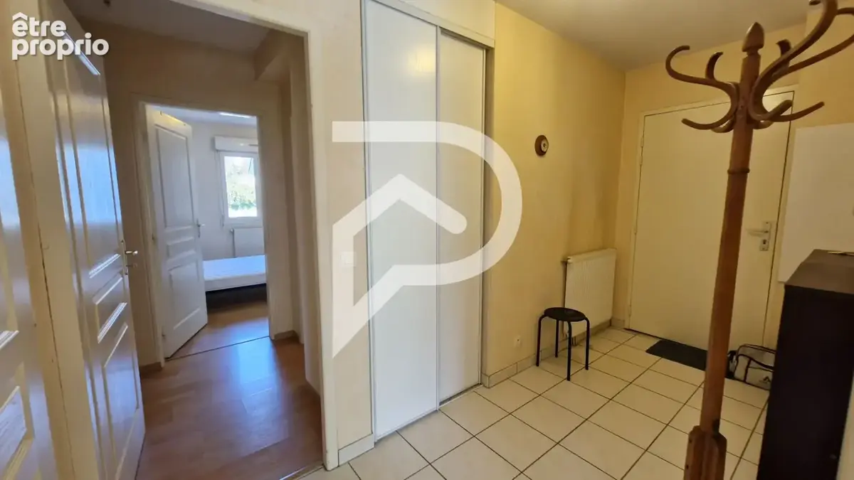 Appartement 3 pièces 77 m² avec ascenseur et parking, centre ORTHEZ - photo 5