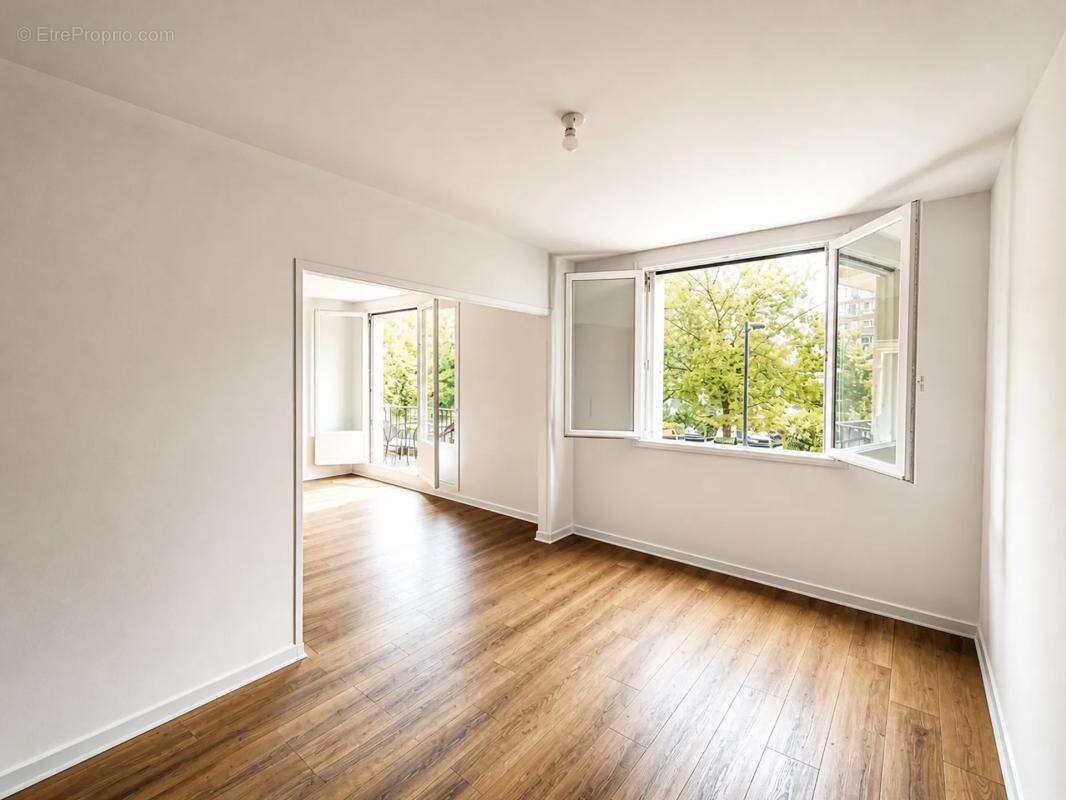 Appartement T5 – Rénové - 3 chambres avec possibilité 4 – Rennes Villejean - photo 2
