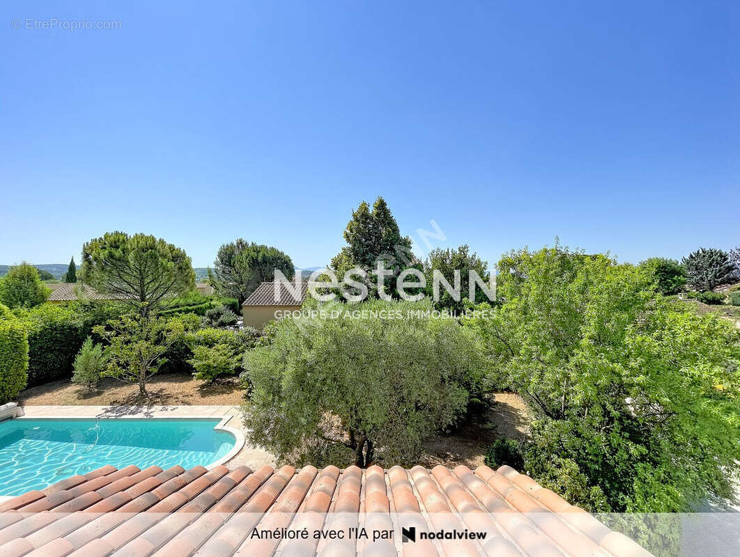 Calme absolu aux portes de la campagne - Villa indépendante de 166m2 habitables, 6 pièces, 4 chambres, vaste jardin, garage, pis - photo 10