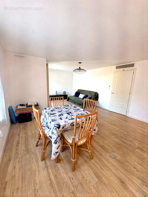 Appartement à SAINT-RAPHAEL