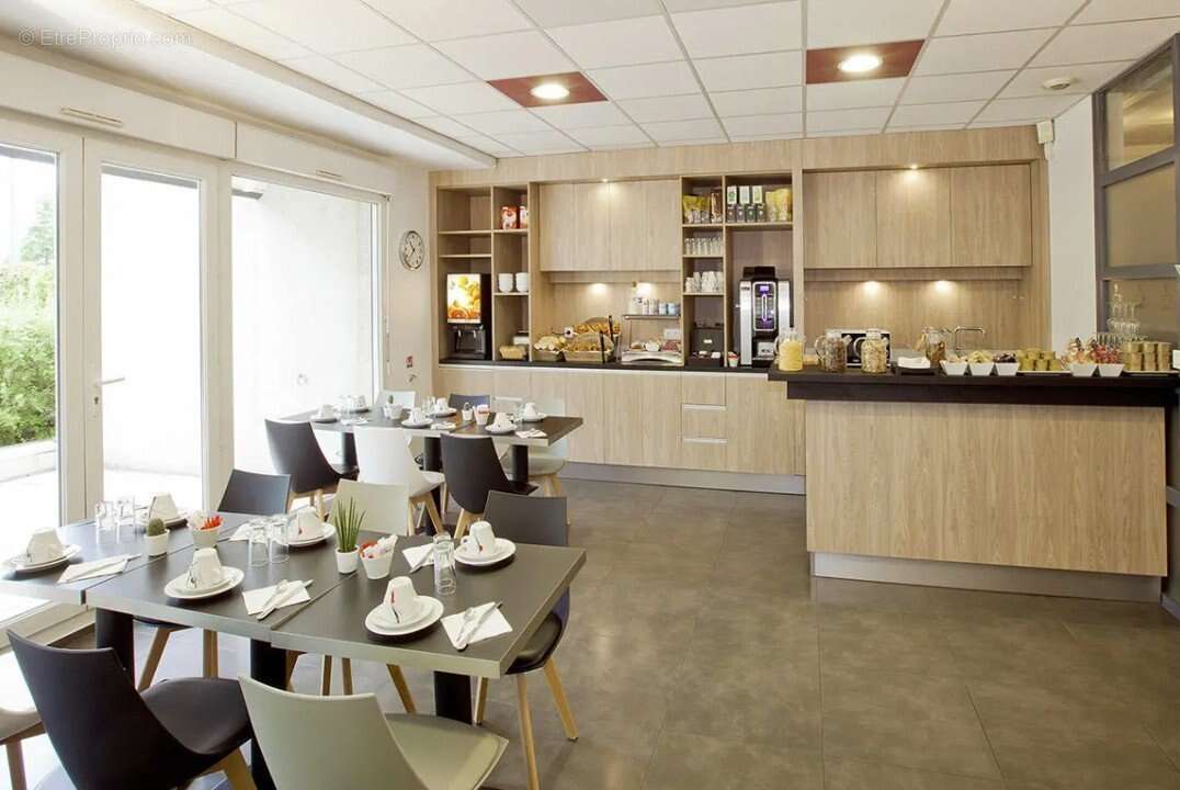 INVESTISSEMENT LOCATIF  Grenoble  Résidence étudiante Les Estudines Marie Curie - 6.81 % de rentabilité - photo 5