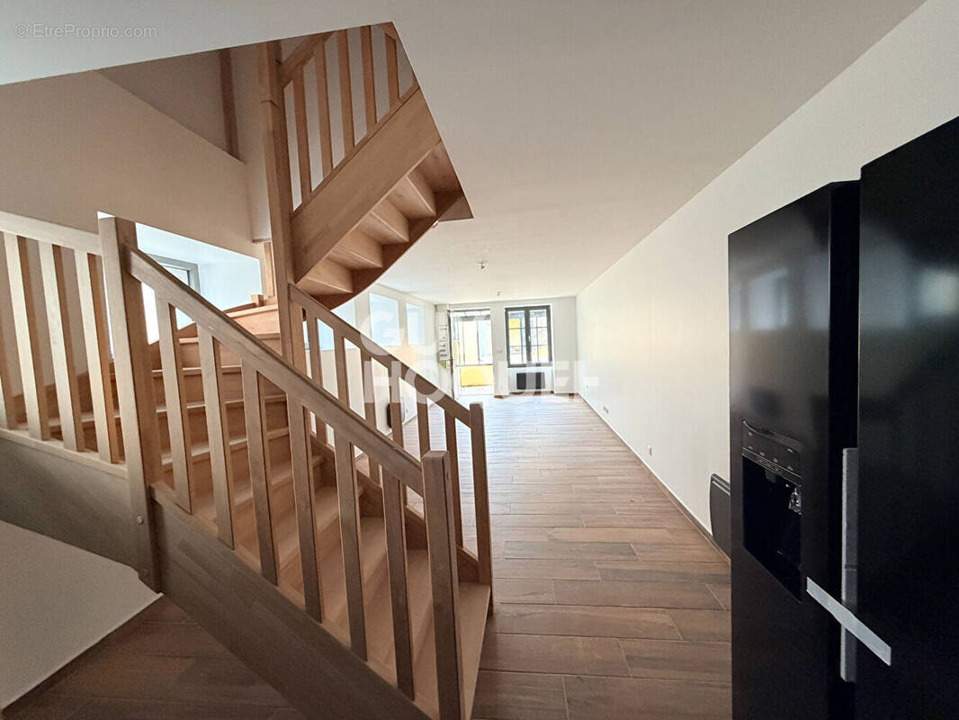 Appartement à BYANS-SUR-DOUBS