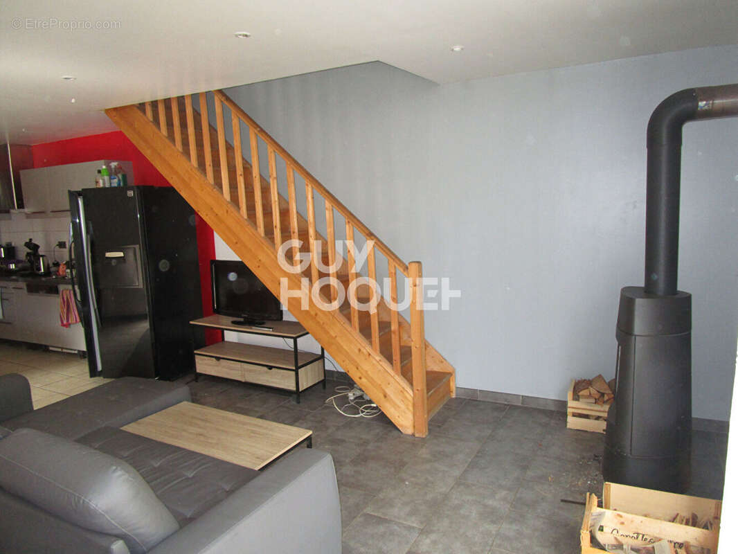 Maison à MAZEYRAT-D'ALLIER