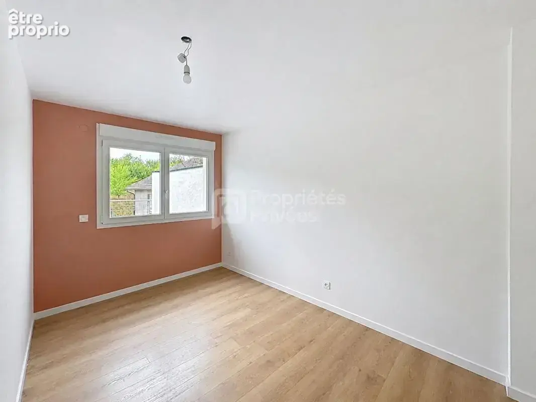 Maison de 110 m² avec 3 chambres, grand garage et jardin clos a rombas - photo 12