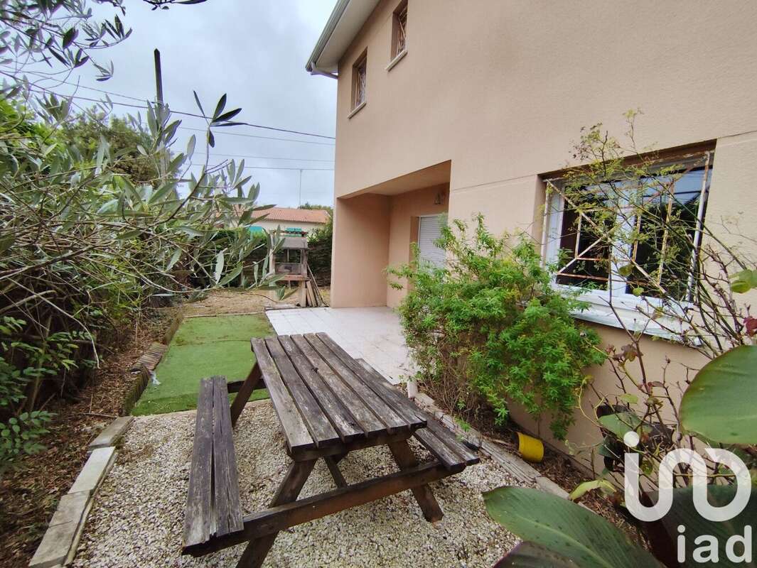 Photo 2 - Maison à LANTON