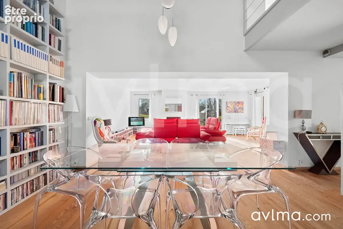 A deux pas de Feucherolles, dans un cadre exceptionnel - Maison familiale aux volumes généreux - photo 4