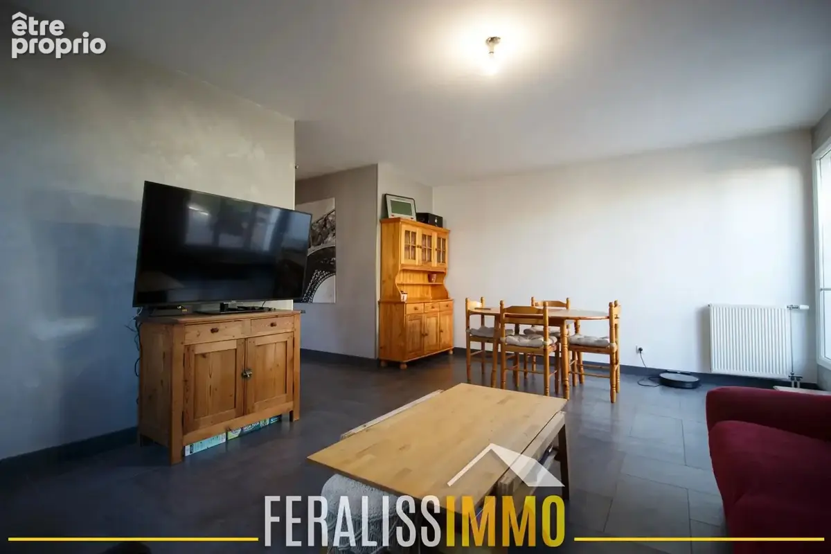 Superbe appartement au dernier étage avec terrasse de 30 m2 - photo 2