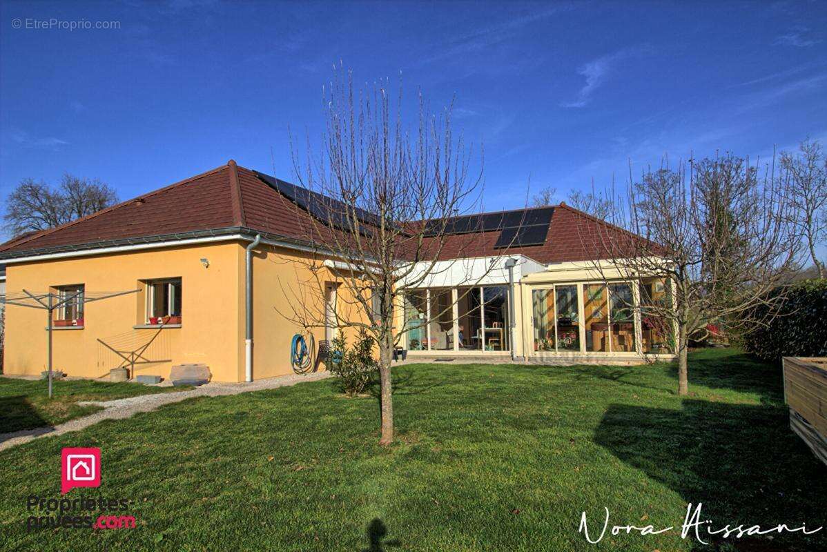 Maison Mont Sous Vaudrey 6 pièce(s) 195 m2 - photo 3