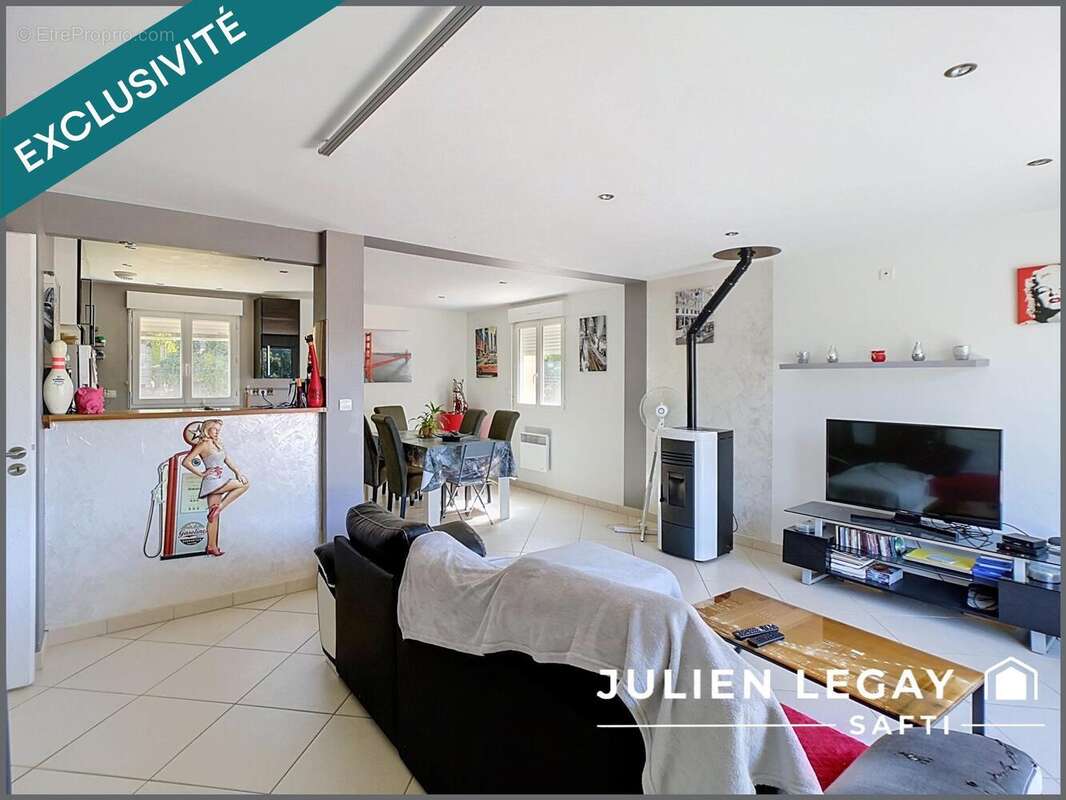 Maison 78 m² à Prailles  - photo 2