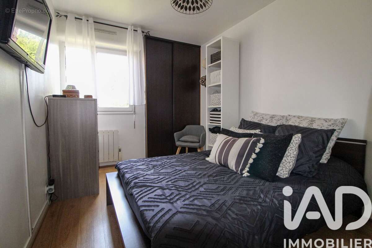 Photo 8 - Appartement à EZANVILLE