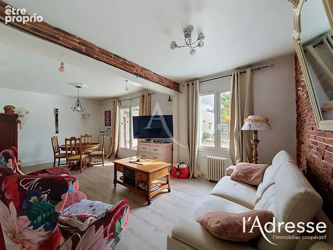 Appartement St Avertin  3 pièce(s) 77 m2 - photo 1