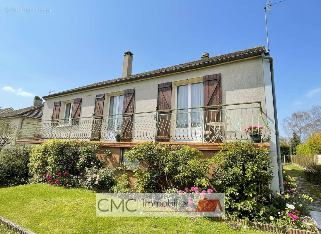 Maison à LUCE