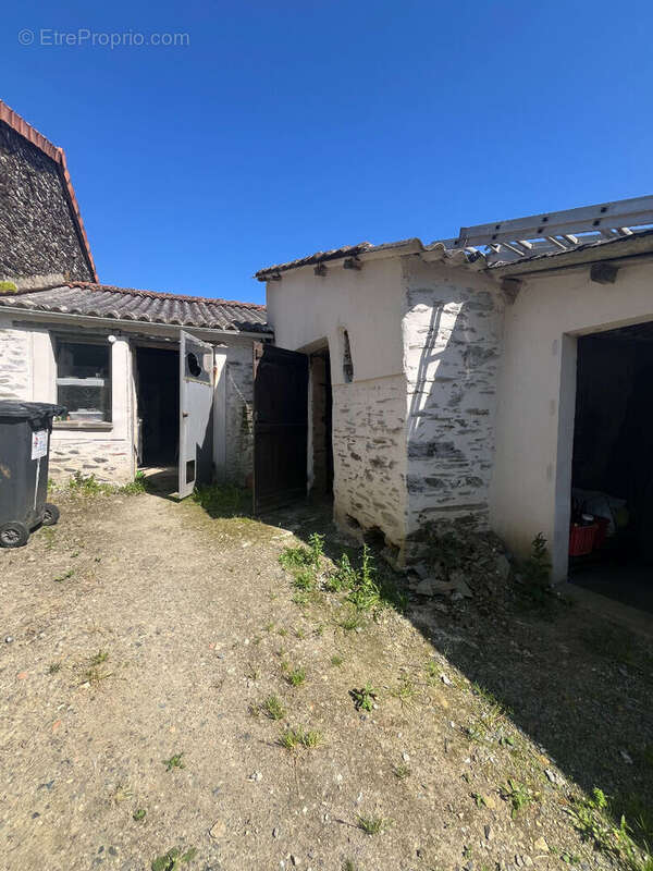 Maison à LE FIEF-SAUVIN