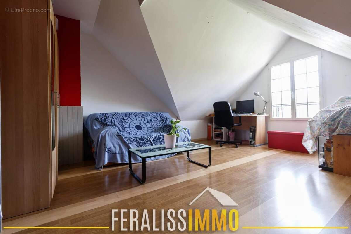 Maison à COURDIMANCHE