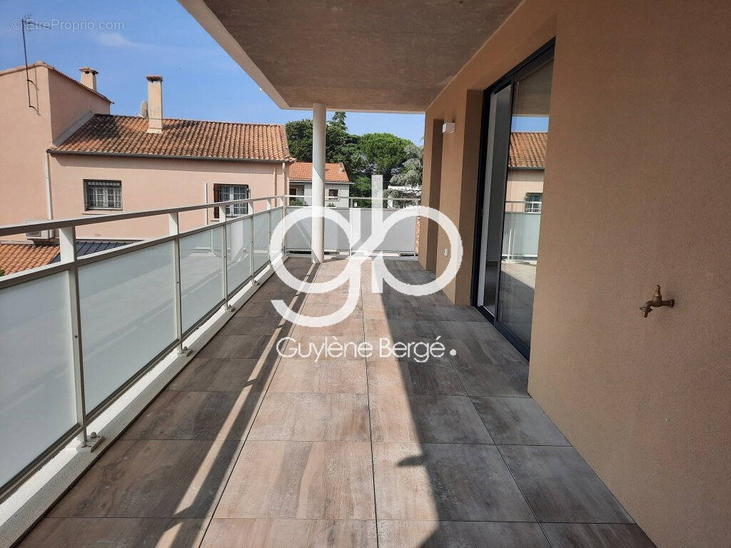 Appartement à LUNEL