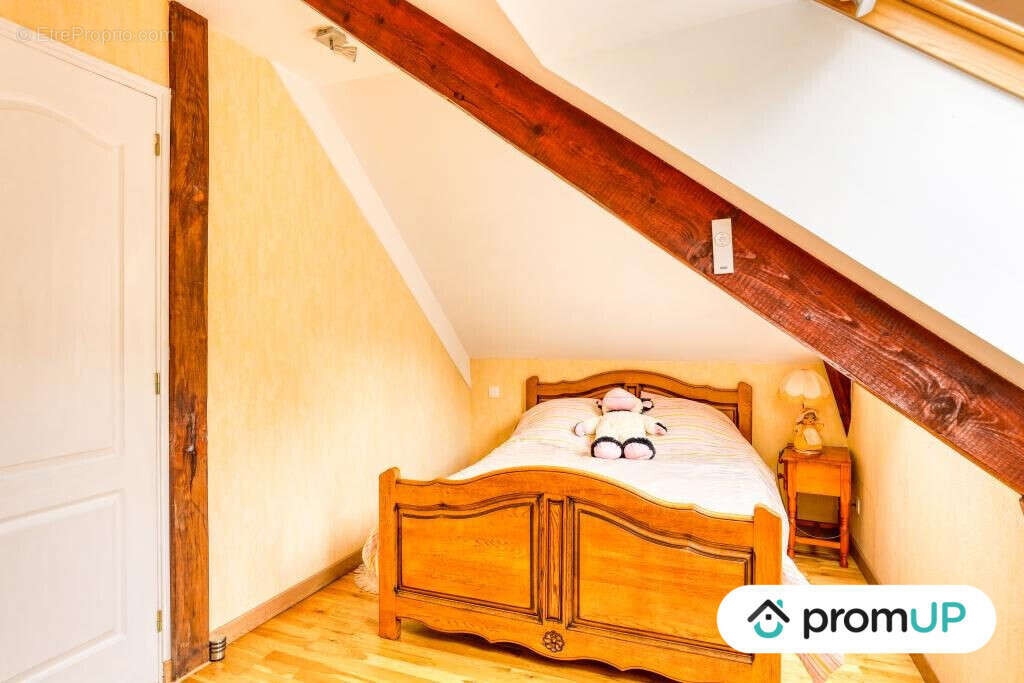 Maison à PRUILLE-LE-CHETIF