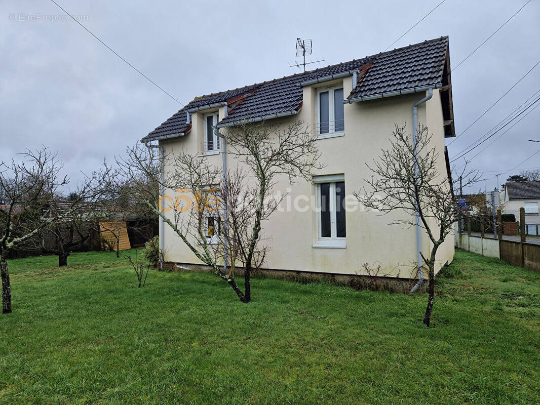 Maison à CHALETTE-SUR-LOING