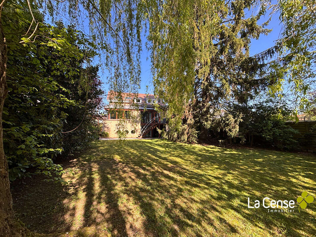 Maison à LEERS