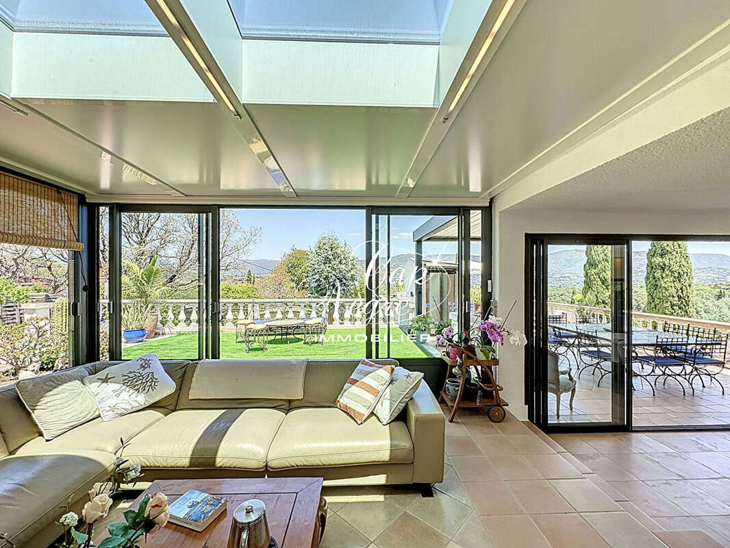 Maison à BORMES-LES-MIMOSAS