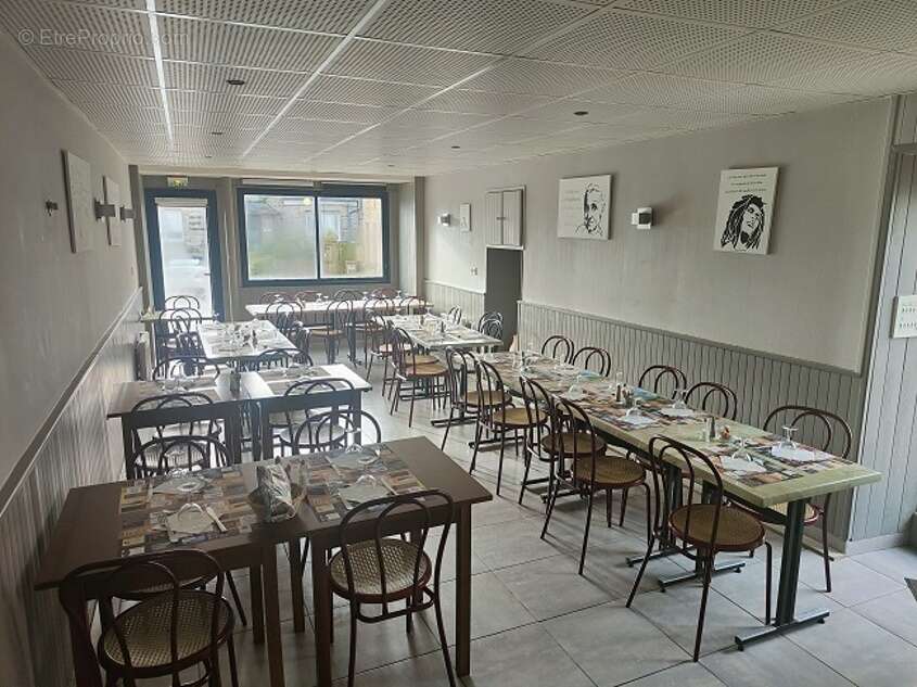 Commerce à PLESLIN-TRIGAVOU