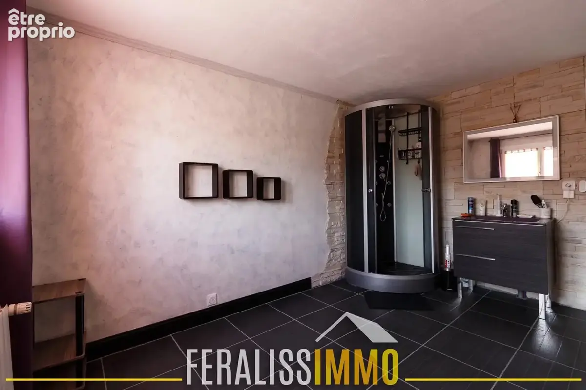 Maison familiale avec sous-sol total ! - photo 7