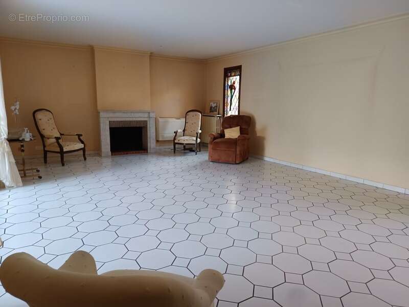 Maison à AIRE-SUR-L'ADOUR