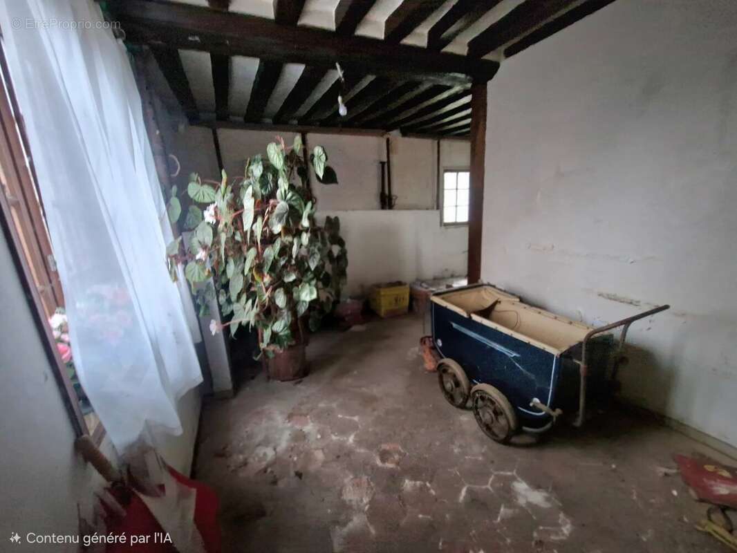 Maison à FOLLEVILLE