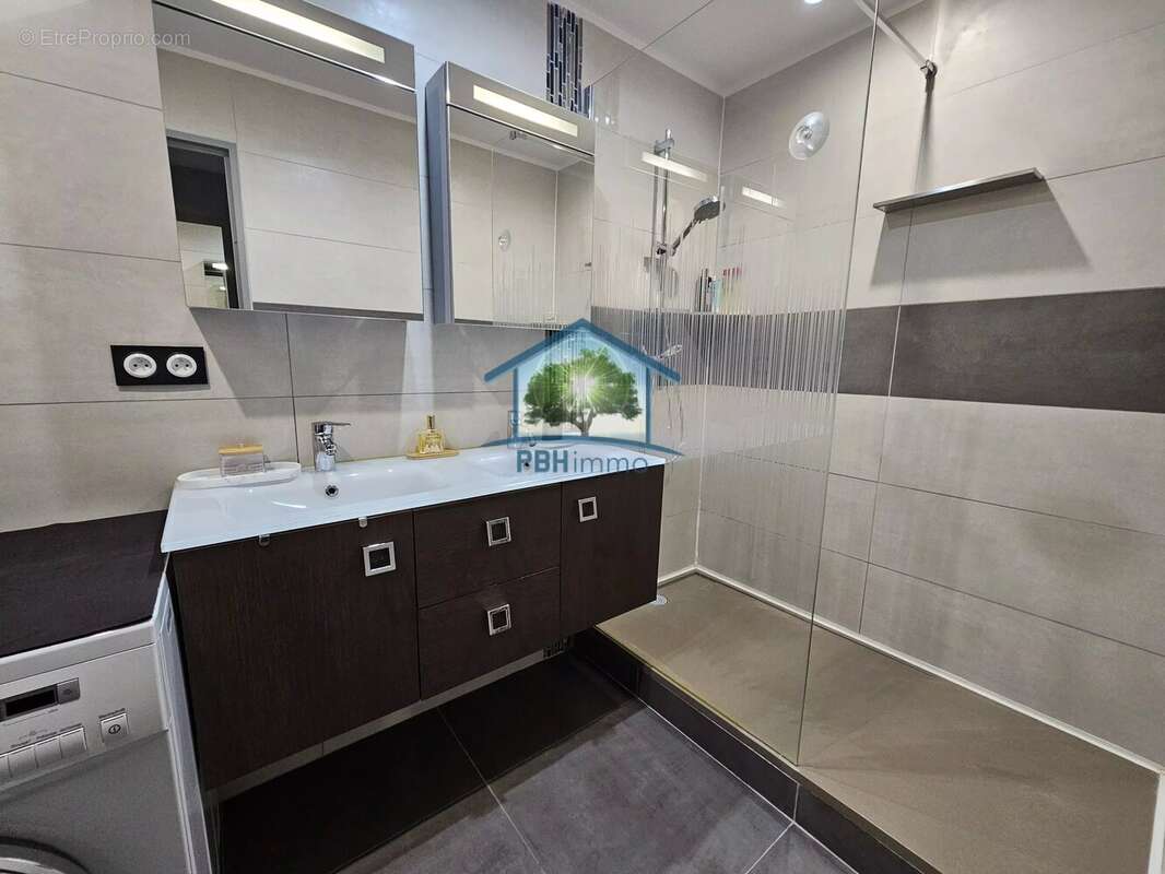 Appartement à BRIGNAIS