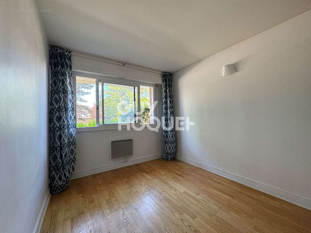 Appartement à MAISONS-ALFORT