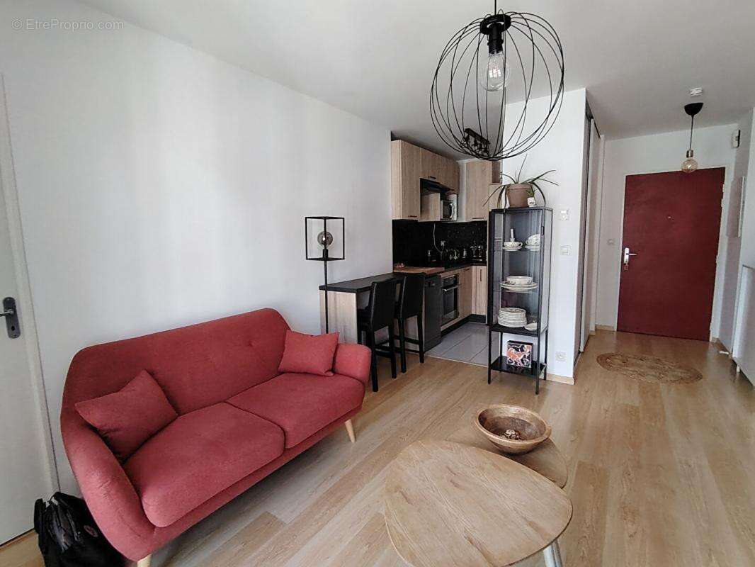 Appartement à SAINT-ERBLON