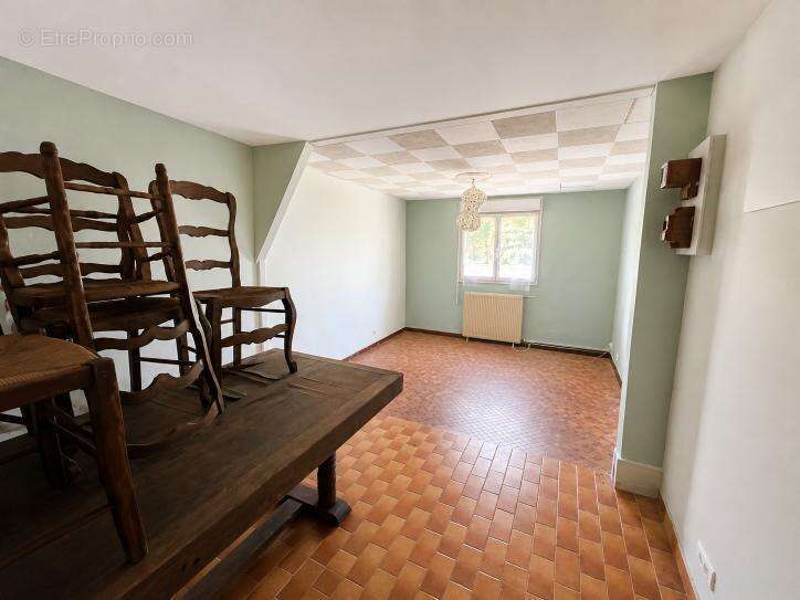 AUVERS SUR OISE (95) - Maison 2p - 56m² - photo 4