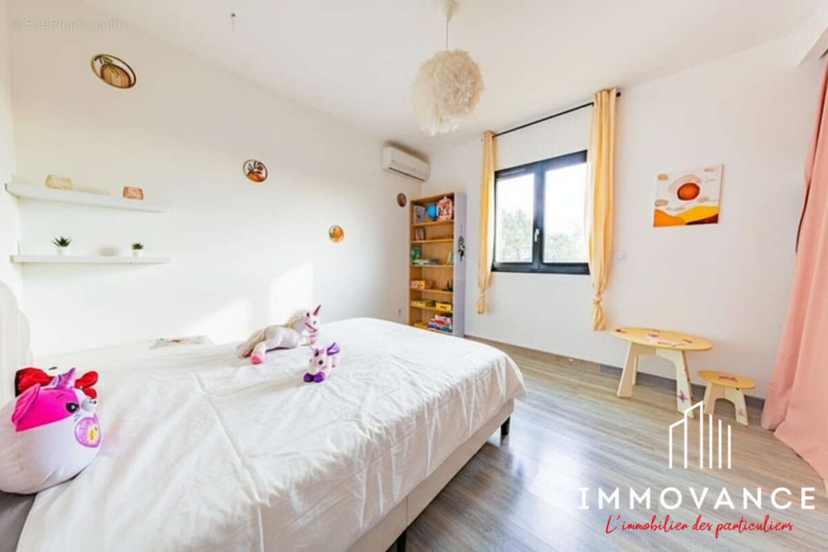 Maison 170 m² à Boisseron  - photo 9