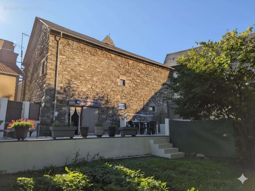 Maison à ALRANCE